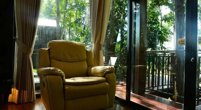 Двухместный люкс High Tree Resort Co.,Ltd.