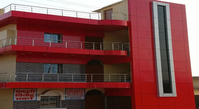 OYO 86207 Hotel Madhuri, Boek Hotel Dhanbad Jharkhand