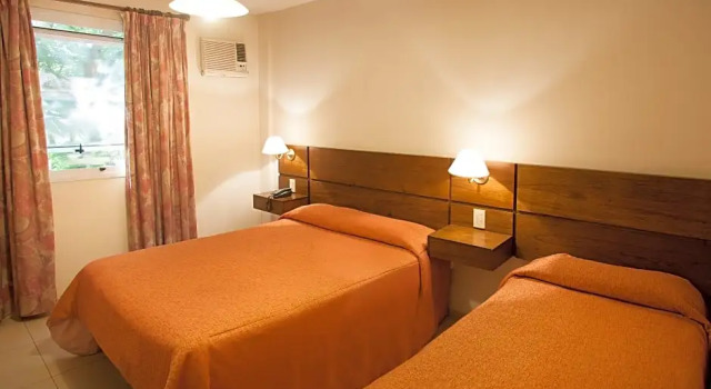 Трёхместный номер Standard с красивым видом из окна Hotel Carollo