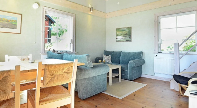 4 Person Holiday Home in Mariefred, Varaa Hotelli Mariefred 