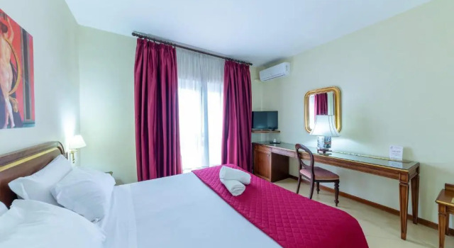 Standard Doppel Zimmer mit Balkon und mit Meerblick Hotel Sakura