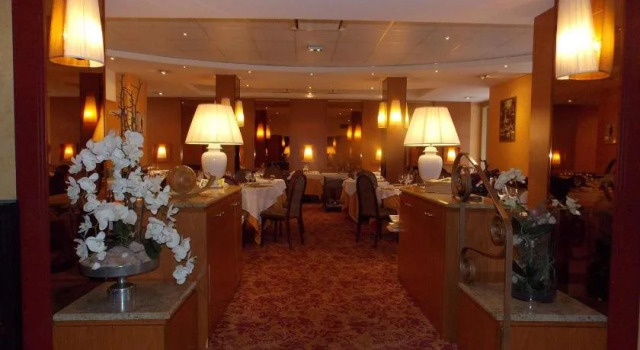 Hotel Chambord, Rezerwuj Hotel Vichy 