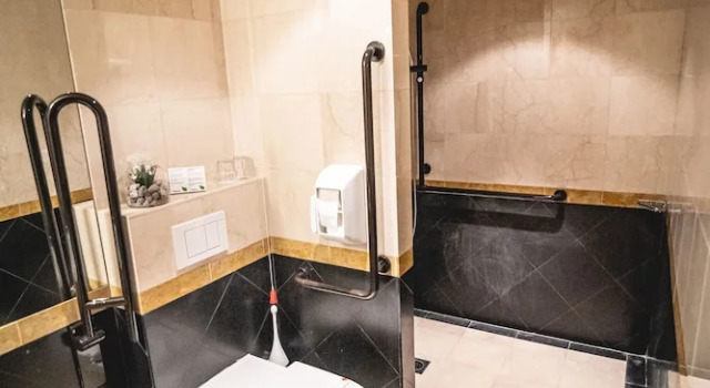 Одноместный номер Standard Hotel Admiral Kozina
