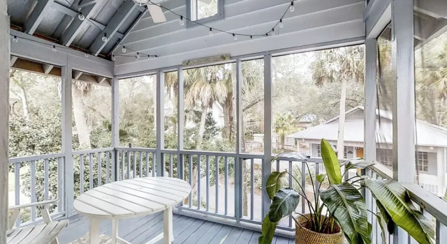 Vanilla Cottage on 30-acre Preserve!, Buchen Sie Ferienhaus Steinhatchee Florida