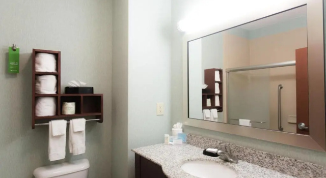 Двухместный номер Standard с видом на море Hampton Inn & Suites Middlebury
