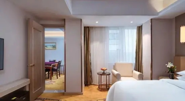 Люкс Vienna International Hotel (Nantong Haimen Pedestrian Street)