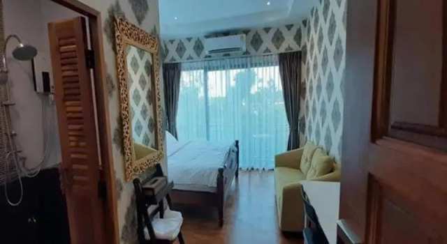 The Warmth Hotel (SHA Extra Plus), Забронировать Отель Маерим 