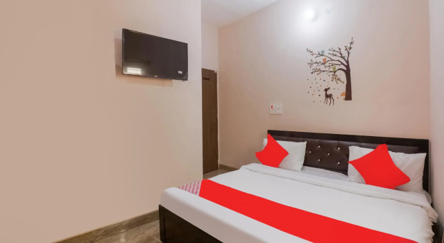 OYO 78826 Hotel Primeland, Varaa Hotelli Faridabad Haryana