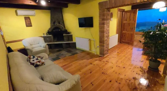 Апартаменты Vineyard cottage Apartment Pr Koprčevih