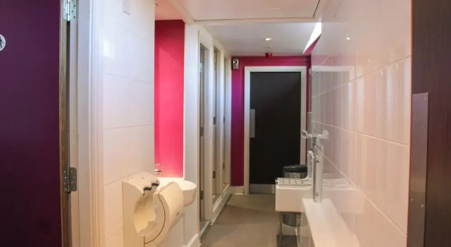 Номер Safestay London Kensington Holland Park