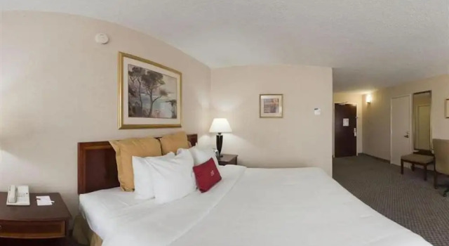 Номер Standard Hotel I-64 Richmond