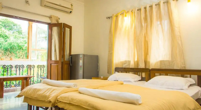 Jacinta's - By the Beach, Boek Hotel Calangute Noord-Goa