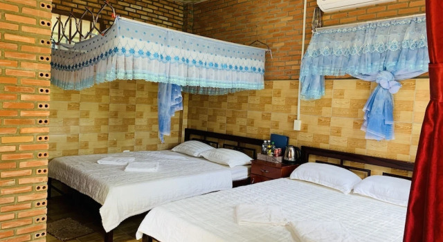 Gibbon Singing Homestay, Book Hotel Hoteller i Dong Nai med parkering, Parkering