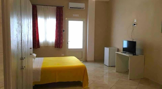 L'Isola Dei Sapori Boutique Hotel, Book Boutique Hotel Cagnano Varano Foresta Umbra