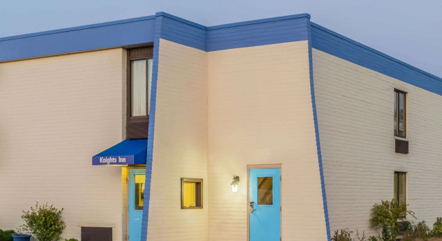 Knights Inn Dayton by Miller Lane, Prenota Hotel Hotel a Ohio con parcheggio, Parcheggio