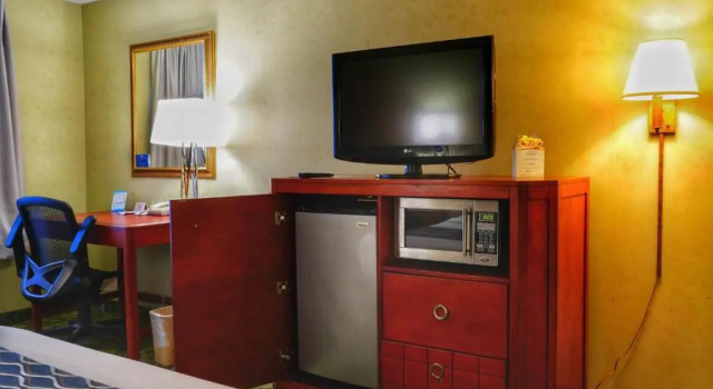 Номер Standard Spark by Hilton Walker Grand Rapids North