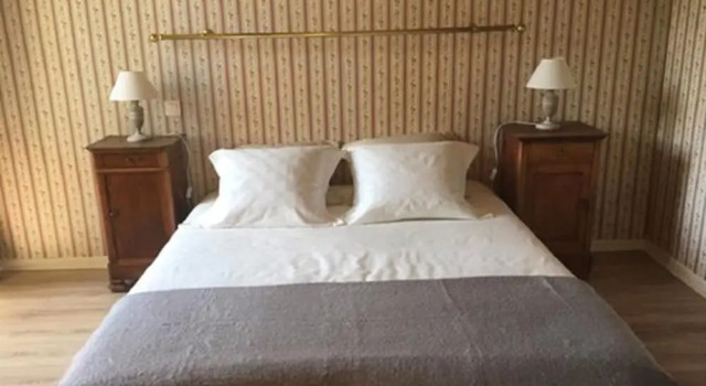 Le Cheval Blanc, Rezervasyon Bed and Breakfast La Bastide-des-Jourdans havuzlu oteller, Yüzme Havuzu