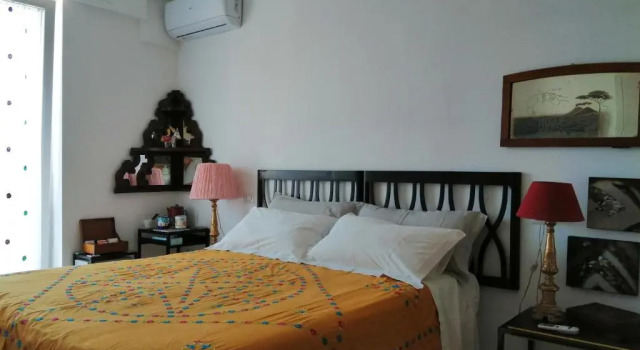 B&B ICHOME NAPOLI - Maison dArtiste, Забронировать Отель Отели Неаполя с завтраком, рядом с Кафедральный собор Неаполя, Завтраки