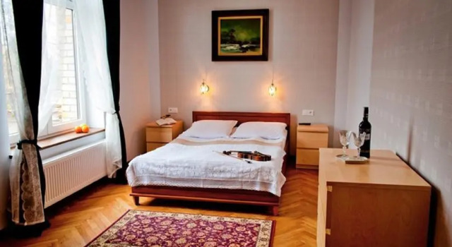 HL Łebski Rooms & Apartments Pokoje z Kuchniami, Varaa Huoneisto Hotellit Pommeri pysäköinnillä, Pysäköinti