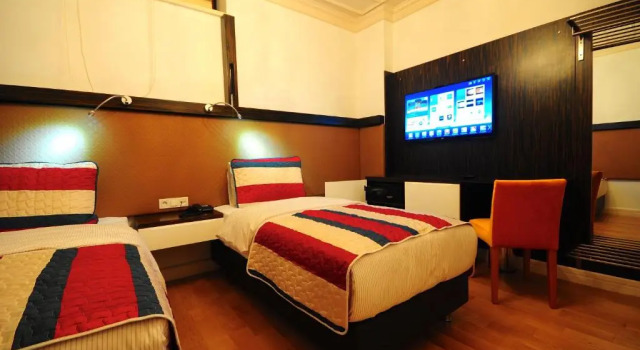 Double Basement room Ottopera Hotel