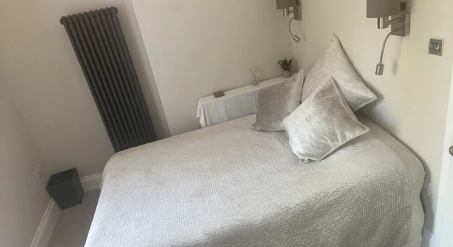 Stylish London 1 Bed Apartment, Central & Calm, Varaa Huoneisto Asunnot kohteessa Merseyside, Huoneisto
