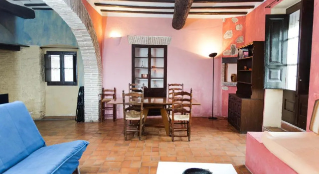 Семейные апартаменты Apartaments Can Gibert