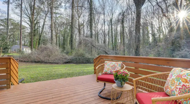 Апартаменты Modern Decatur Getaway ~ 8 Mi to Downtown Atlanta!