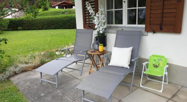 Апартаменты Chalet Spitzhorn - Your Peak Getaway - Private Terrasse & gratis Parkplatz