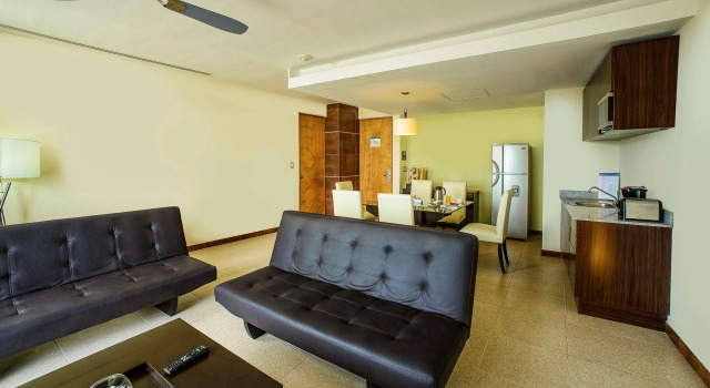Krystal Urban Cancun & Beach Club
