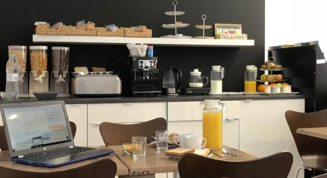 Bed & Breakfast 10 Girona, Брондау Қонақ үй Херона Gironès