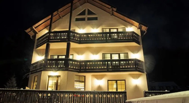 Greenland House Voronet, Prenota Hotel Voronet Suceava