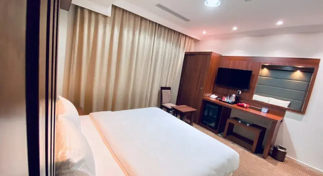 Люкс Itlalat Uhud Hotel - فندق إطلالة احد