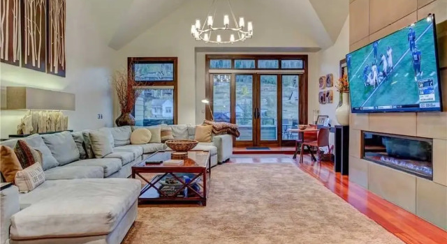 605 Deer Valley Drive 5 Bedroom Townhouse, Забронировать Дом для отпуска Виллы Парк-Сити, рядом с Main Street Bridge, Вилла