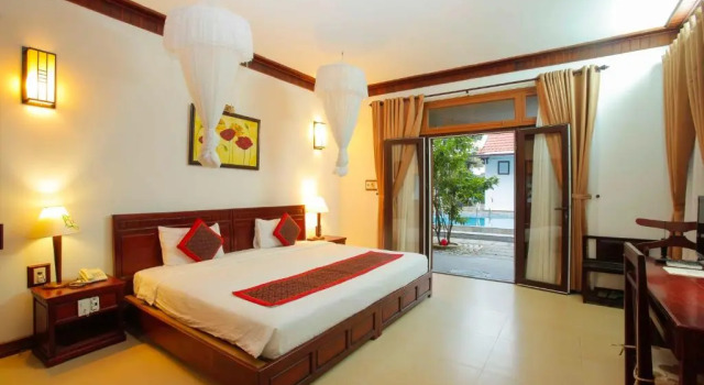 Двухместный номер Superior с видом на бассейн Hoi An Garden Villas
