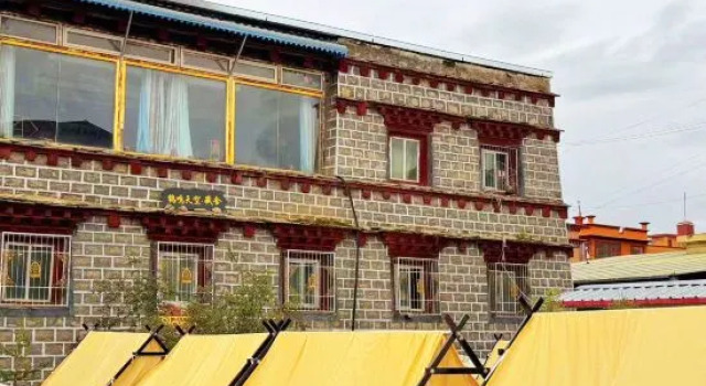 Heavenly Crane -TibetLodge, Varaa Hotelli Litang Sichuan