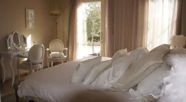 Люкс Guesthouse Le Mas de Cotignac