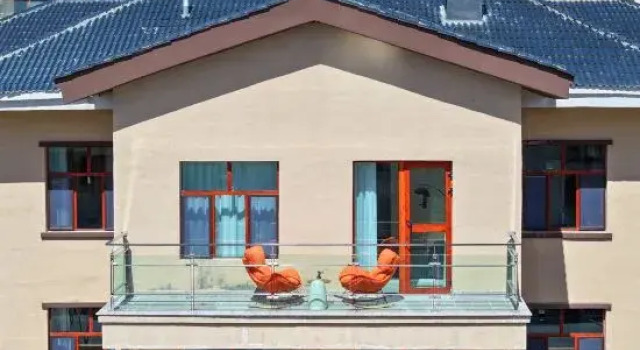 Lakeside Villa