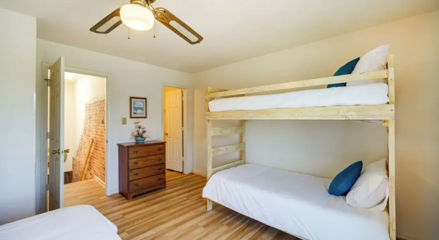 Апартаменты Kitty Hawk Vacation Rental 1 Mi to Beaches!