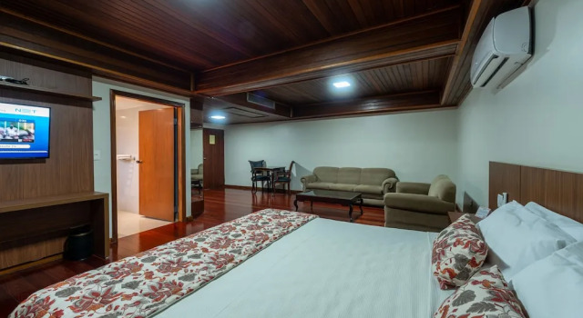 Люкс Superior Taiwan Hotel