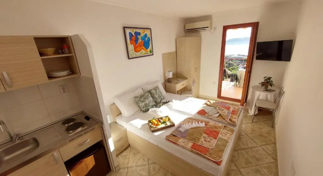 Apartmani Dalex, Rezervasyon Otel Pržno 
