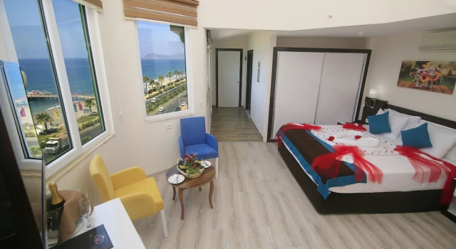 Люкс Klas More Beach Hotel