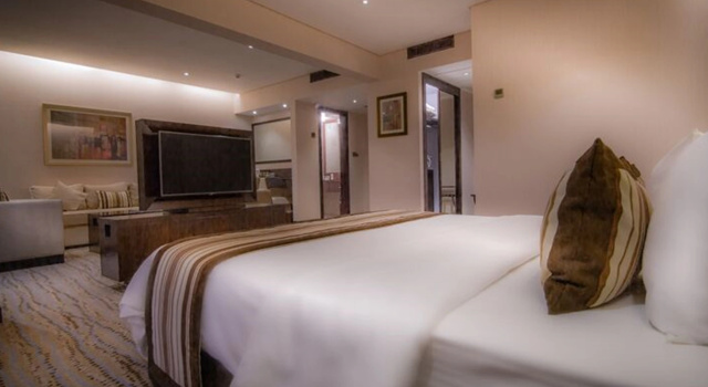 Двухместный люкс Golden Tulip Bahrain