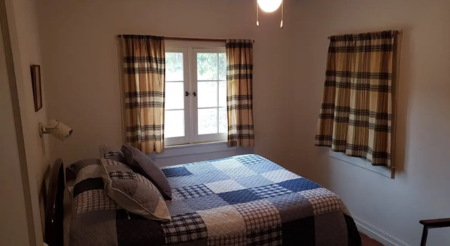 Номер Premium Miners Bay Lodge