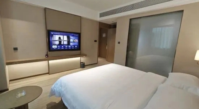 Двухместный люкс Deluxe Vienna Hotel Dongguan Tangxia Guanlan Lake Golf Club