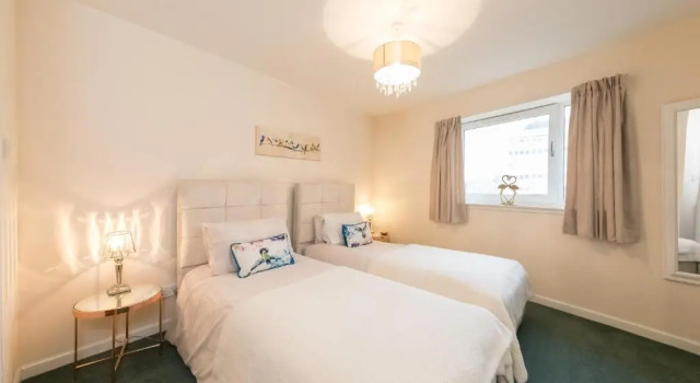 The Broch, 1st Floor, Luxurious City Centre Apartment