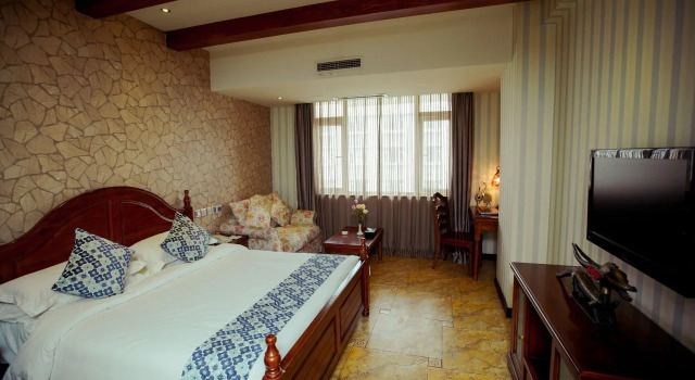 Lasony Serviced Apartment, Buchen Sie Ferienwohnung Hotels in Qingyang mit Parkplatz, Parkplätze