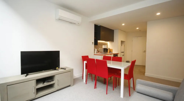 Next to Victoria Market CBD, Забронировать Отель Мельбурн Melbourne Region, рядом с Верховный суд Виктории