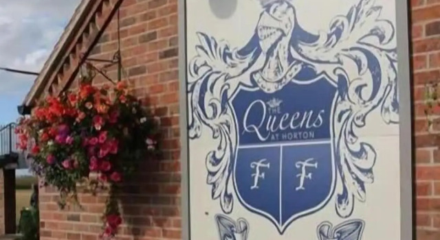 The Queens at Horton, Забронировать Гостевой дом Отели Англии с завтраком, Завтраки