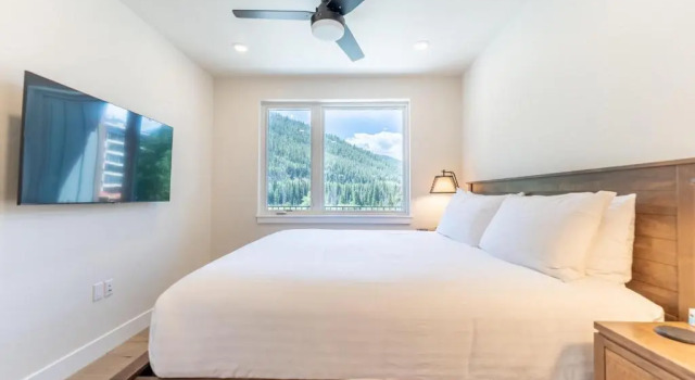 Clearwater Lofts Building 1 by Summit County Mountain Retreats