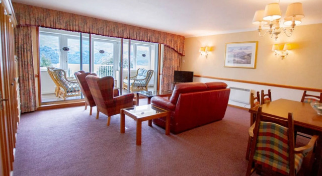 Loch Rannoch Red Deer Lodge 3